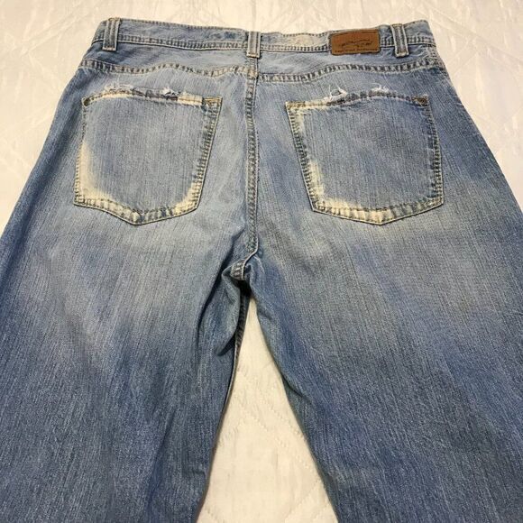Cremieux Relaxed Distressed Wide Leg blue jeans 34X28 - Picture 9 of 9